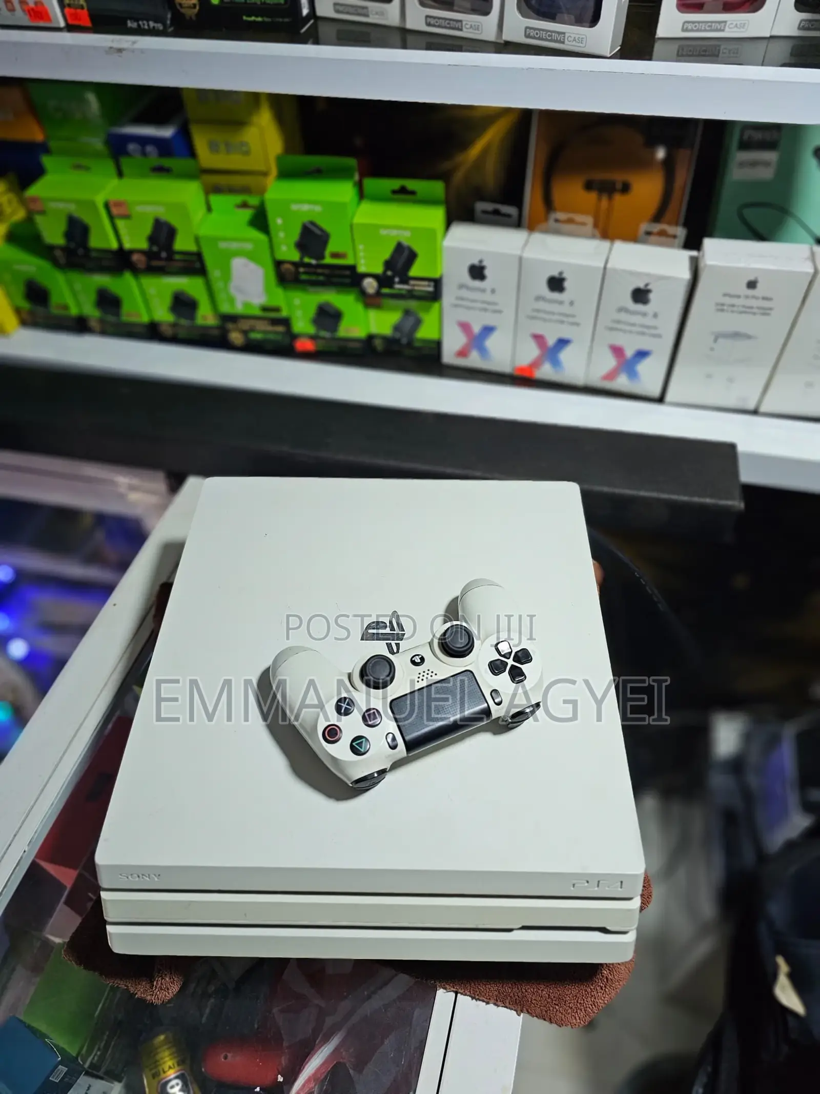 PS4 Pro 1TB With 20+ Account Games