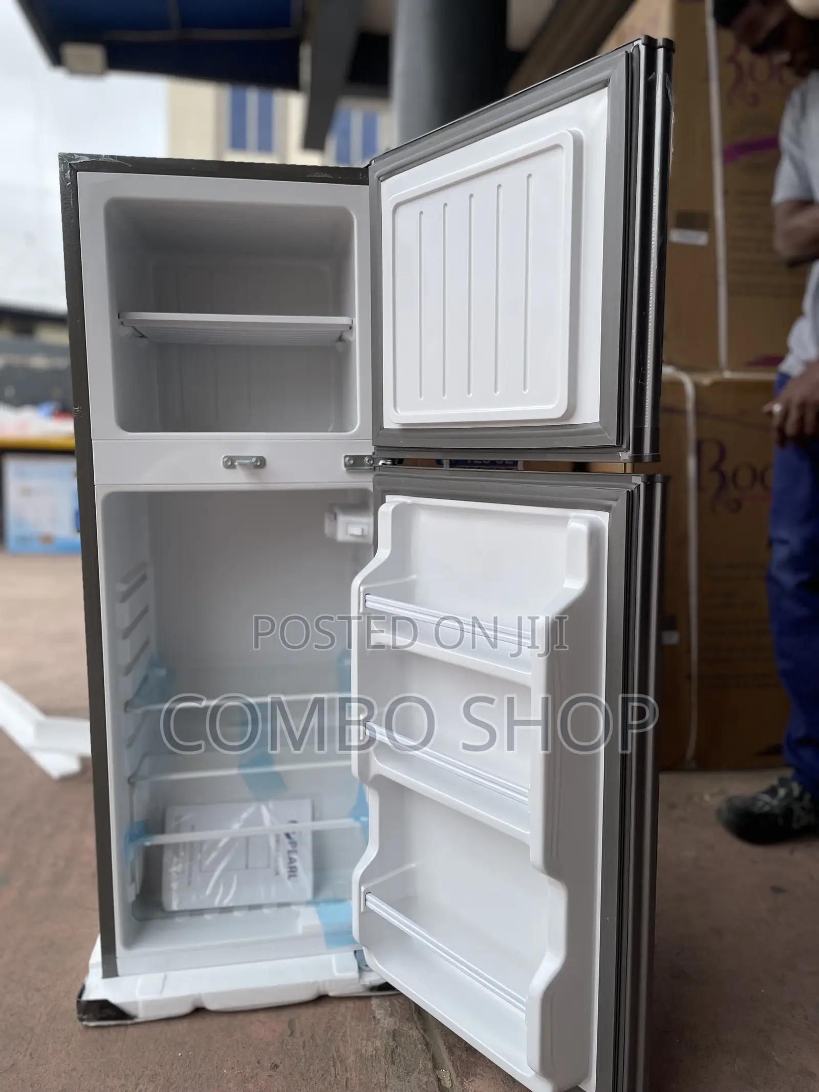 Pearl Fridge Freezer