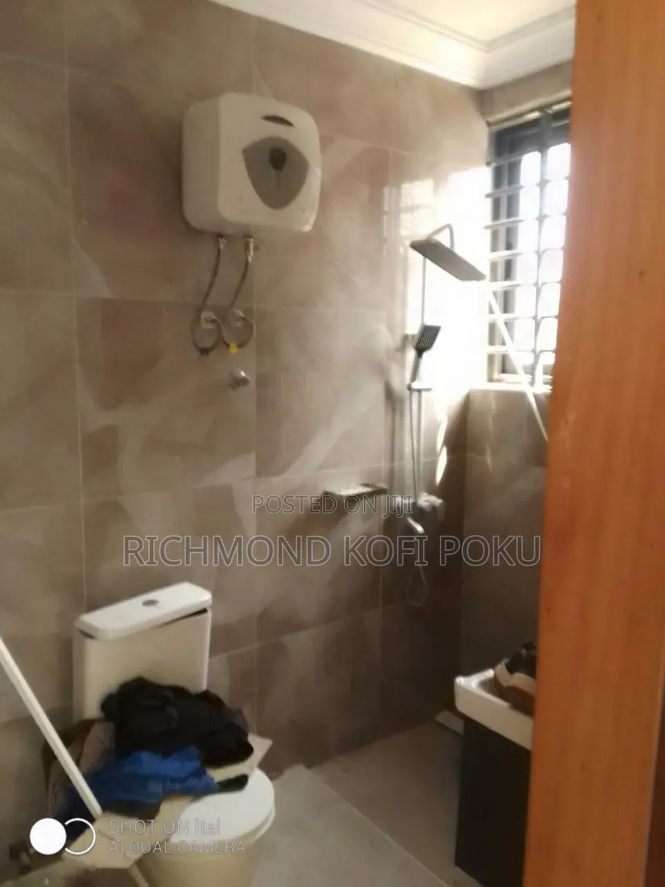 2bdrm Apartment in Kofis Realty, Baatsona Total for rent