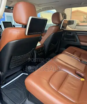Toyota Land Cruiser 5.7 V8 VXR 2017 Black