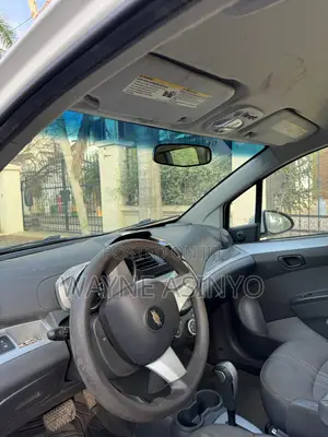 Chevrolet Spark 2017 White