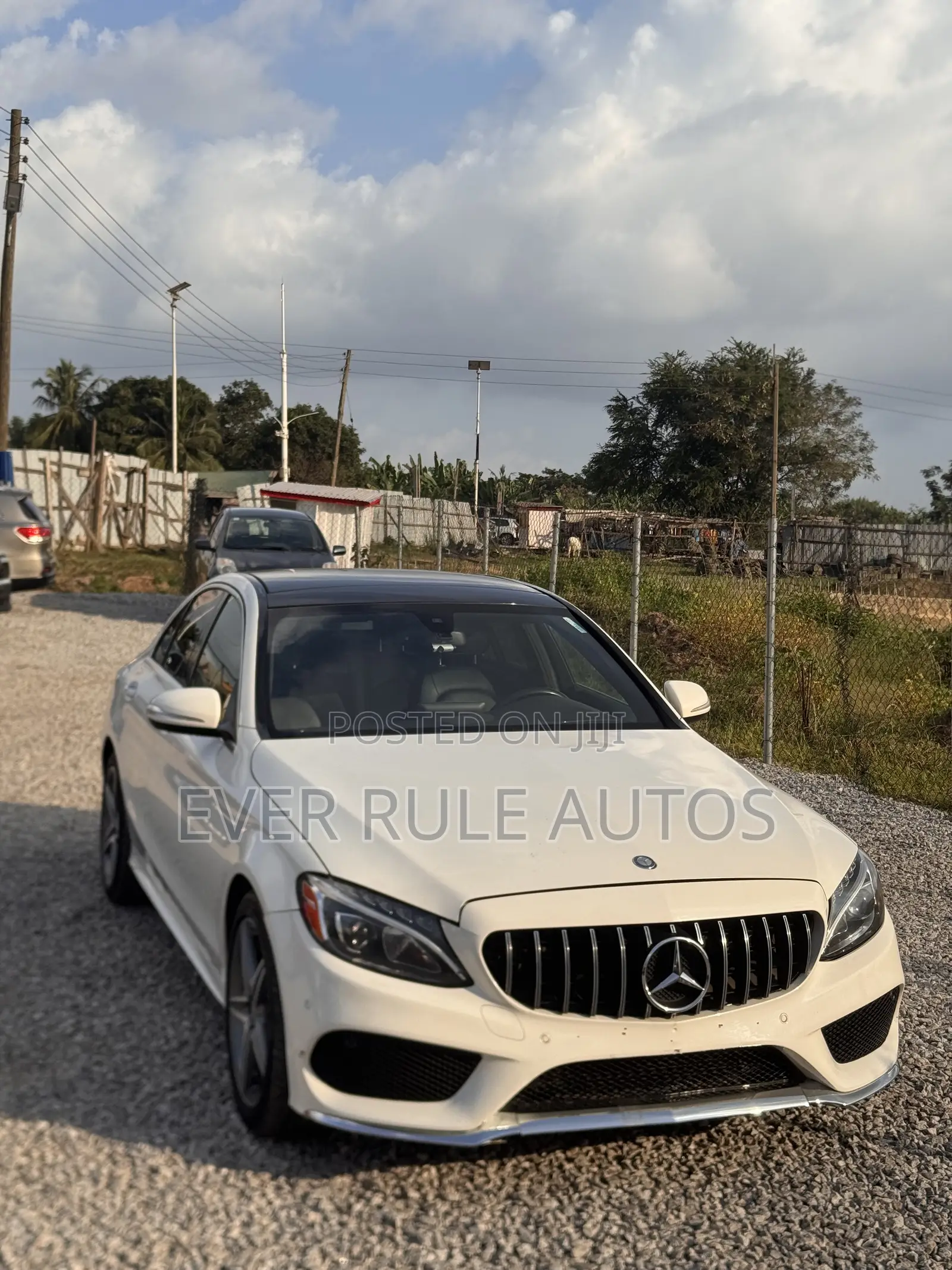 Mercedes-Benz C300 Luxury 4Matic Sedan AWD (2.0L 4cyl 7A) 2016 White