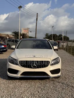 Mercedes-Benz C300 Luxury 4Matic Sedan AWD (2.0L 4cyl 7A) 2016 White