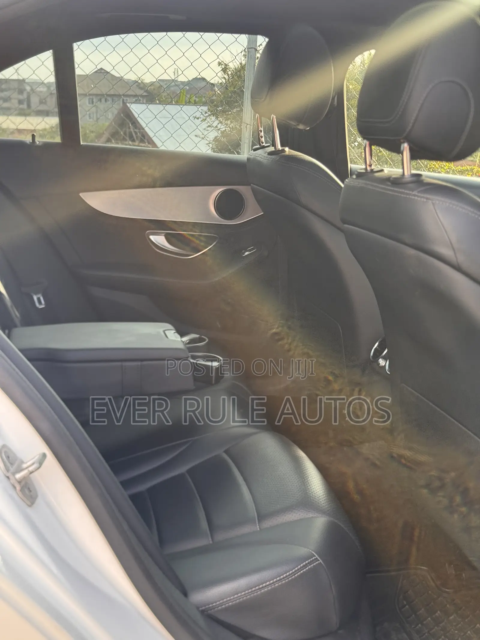 Mercedes-Benz C300 Luxury 4Matic Sedan AWD (2.0L 4cyl 7A) 2016 White