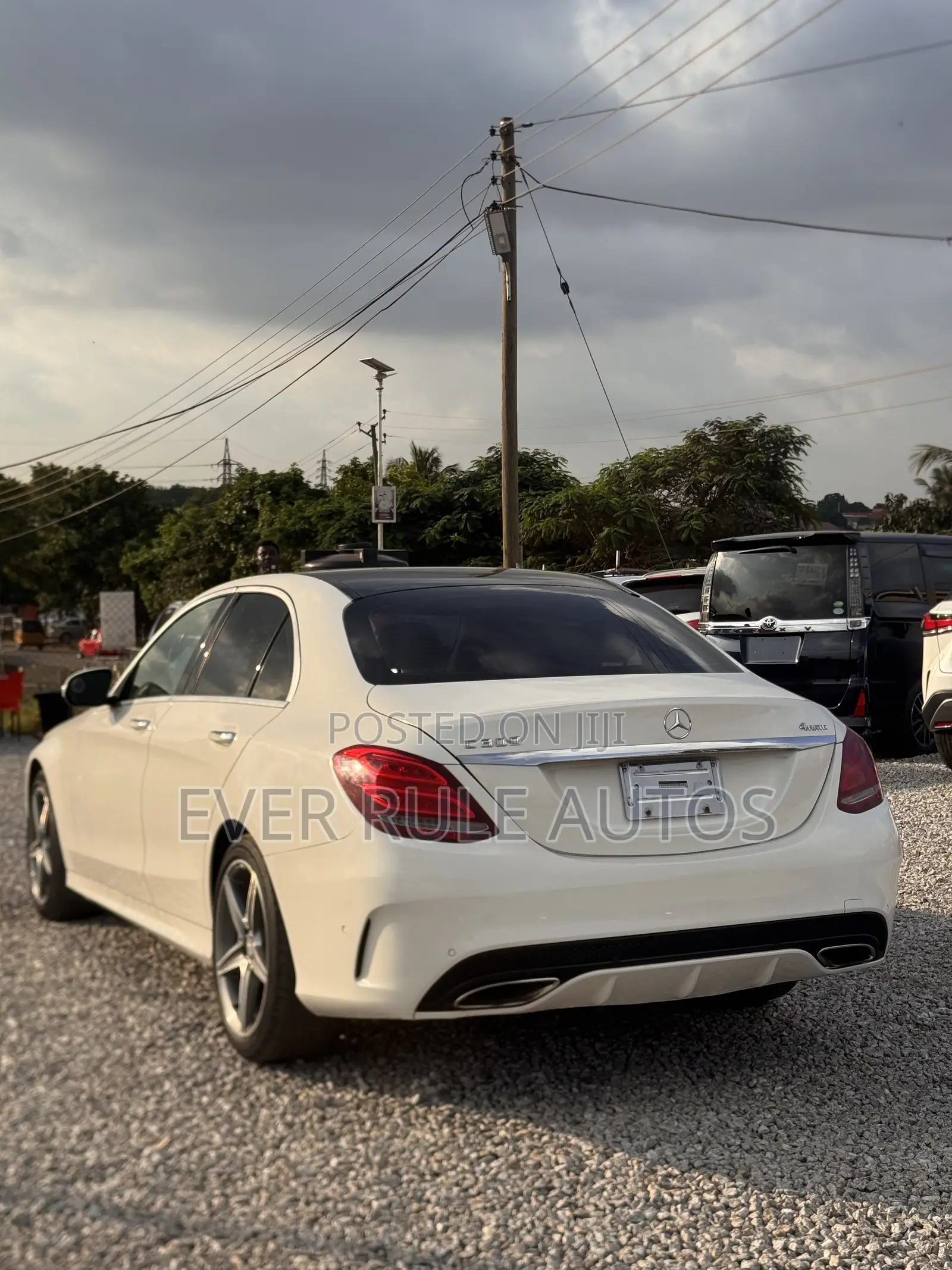 Mercedes-Benz C300 Luxury 4Matic Sedan AWD (2.0L 4cyl 7A) 2016 White