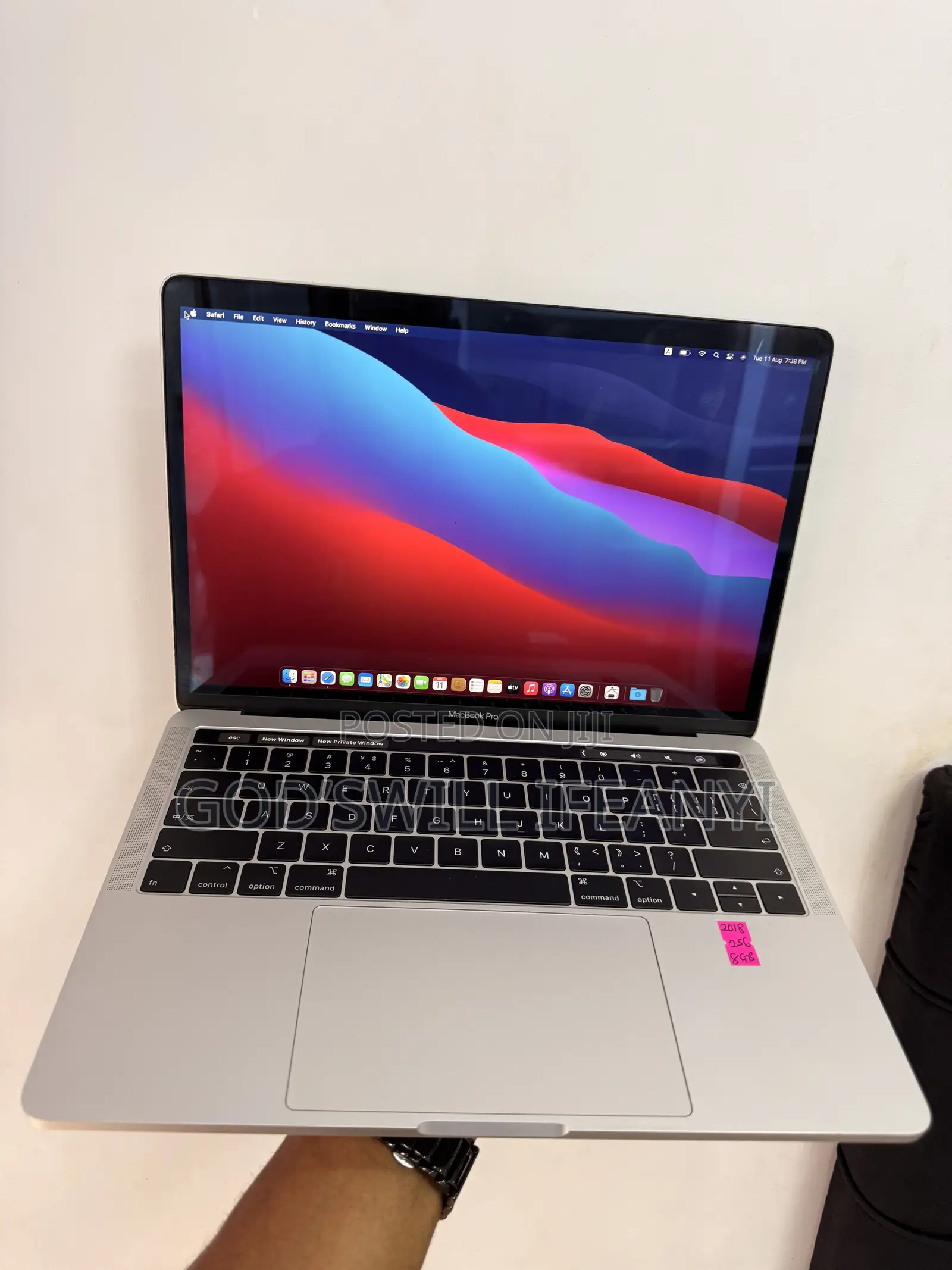 Laptop Apple MacBook Pro 2018 8GB Intel Core i5 SSD 256GB