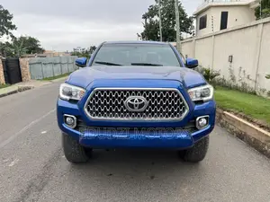 Toyota Tacoma TRD Pro 2017 Blue