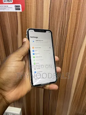 Apple iPhone 11 64 GB White