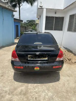 Hyundai Elantra 2004 Black
