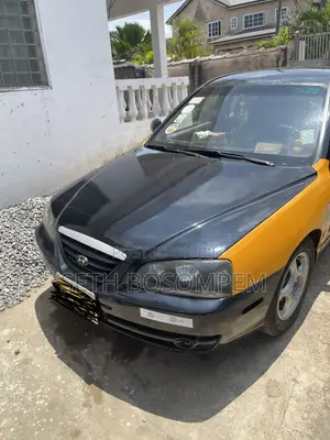 Hyundai Elantra 2004 Black
