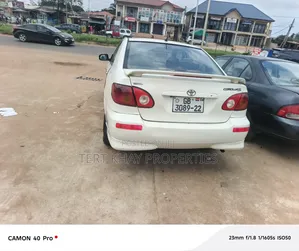 Toyota Corolla 2005 White