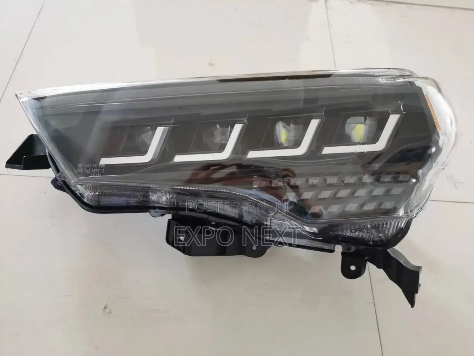 Headlight for Toyota 4 Runner 2014 - 2020