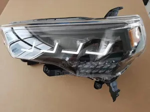 Headlight for Toyota 4 Runner 2014 - 2020