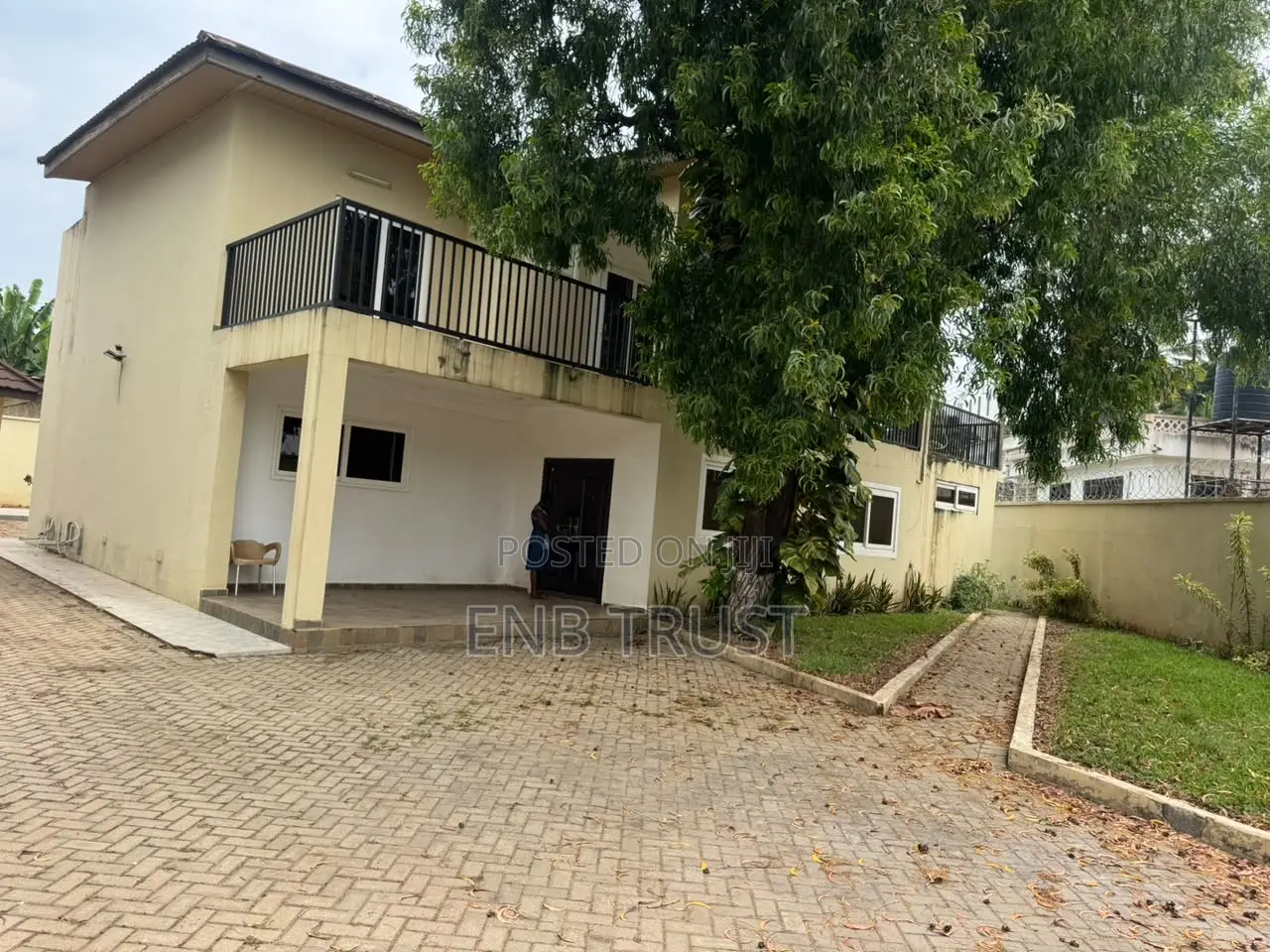 4bdrm Duplex in Cantonments, US Embassy Area for rent