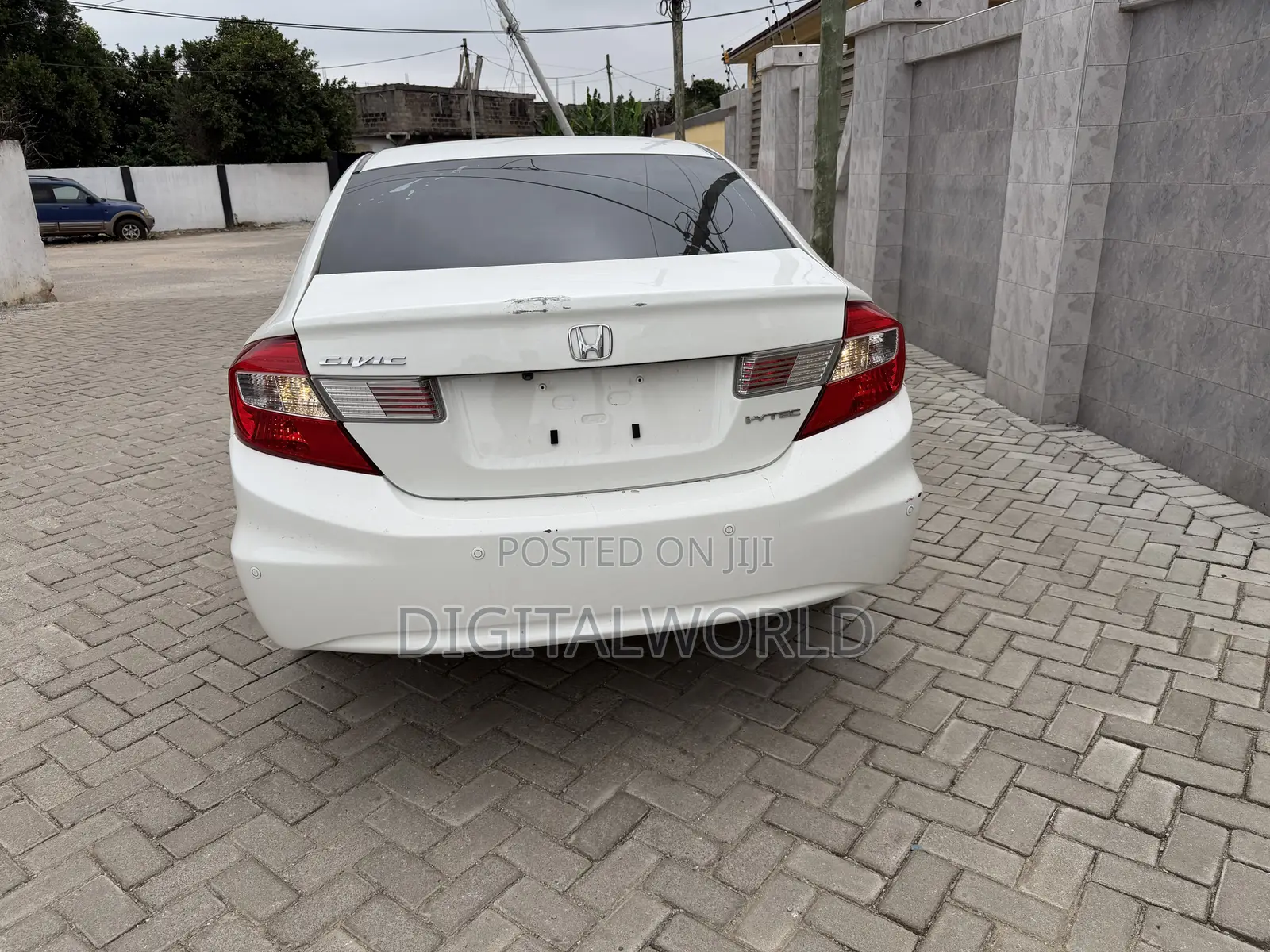 Honda Civic 2013 White