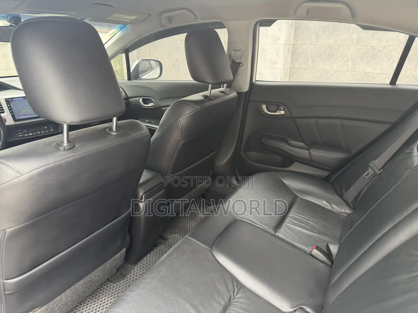 Honda Civic 2013 White