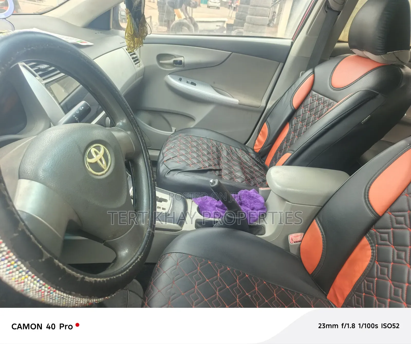 Toyota Corolla 2010 Red