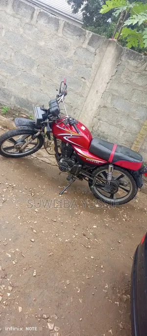 Royal RY150 2015 Red