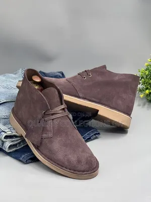 Authentic Clarks Chukka Boots