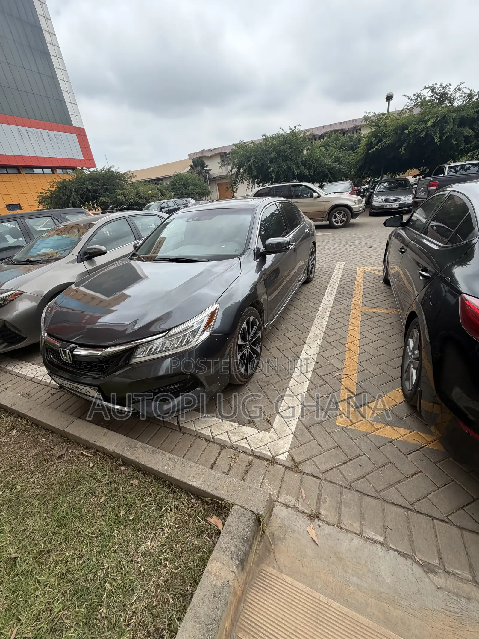 Honda Accord 2017 Silver