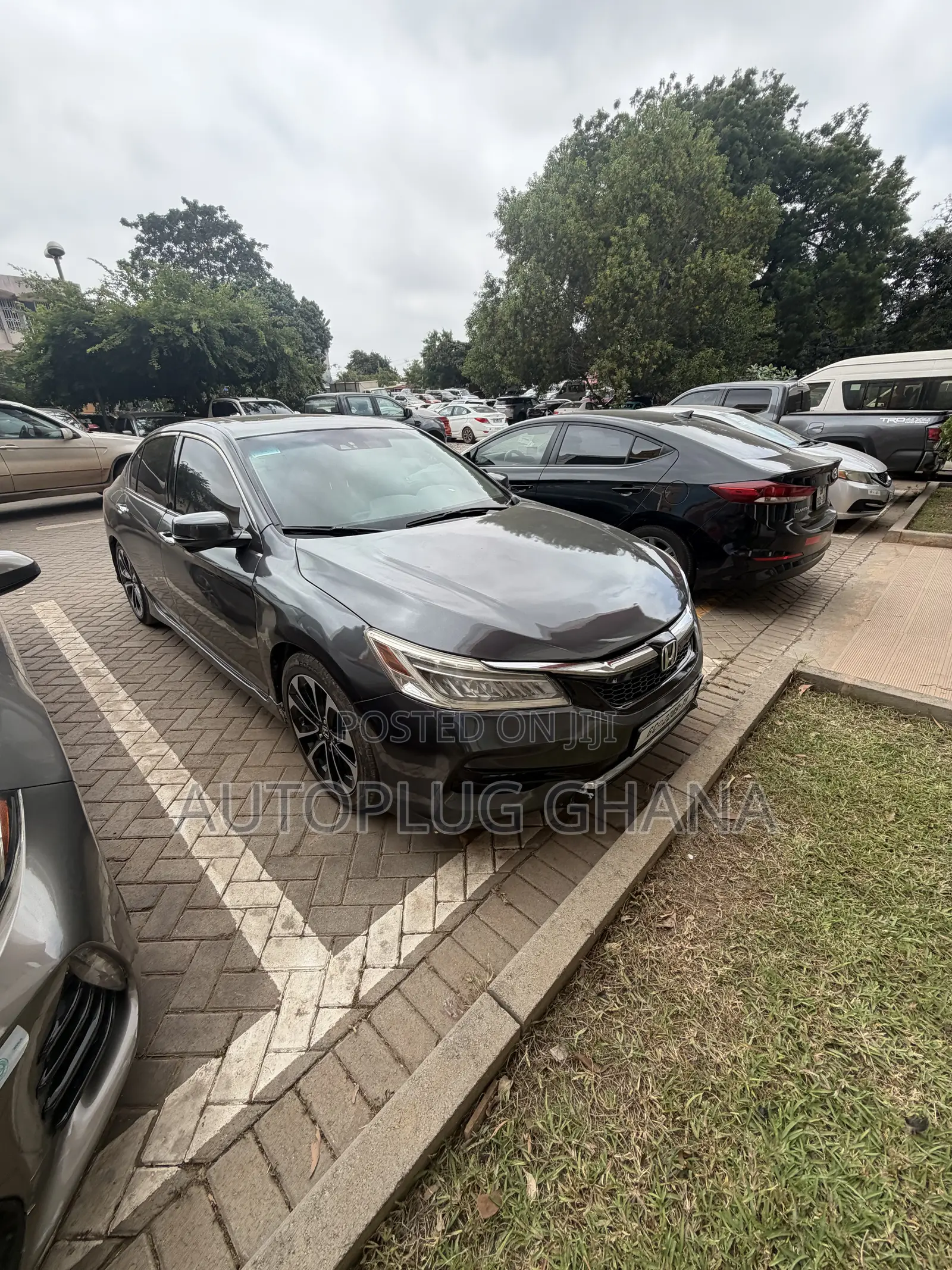 Honda Accord 2017 Silver