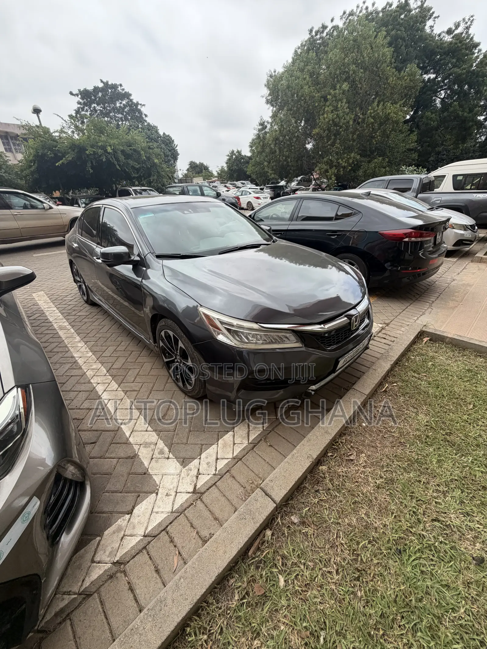 Honda Accord 2017 Silver