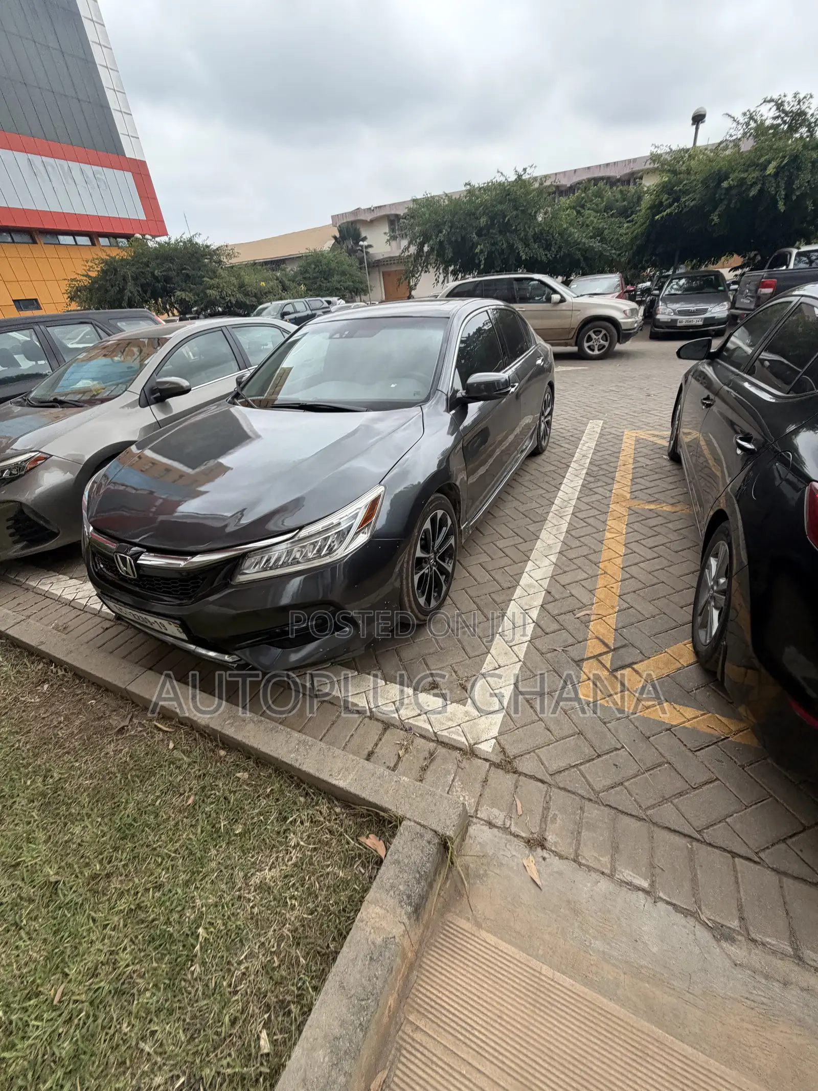 Honda Accord 2017 Silver