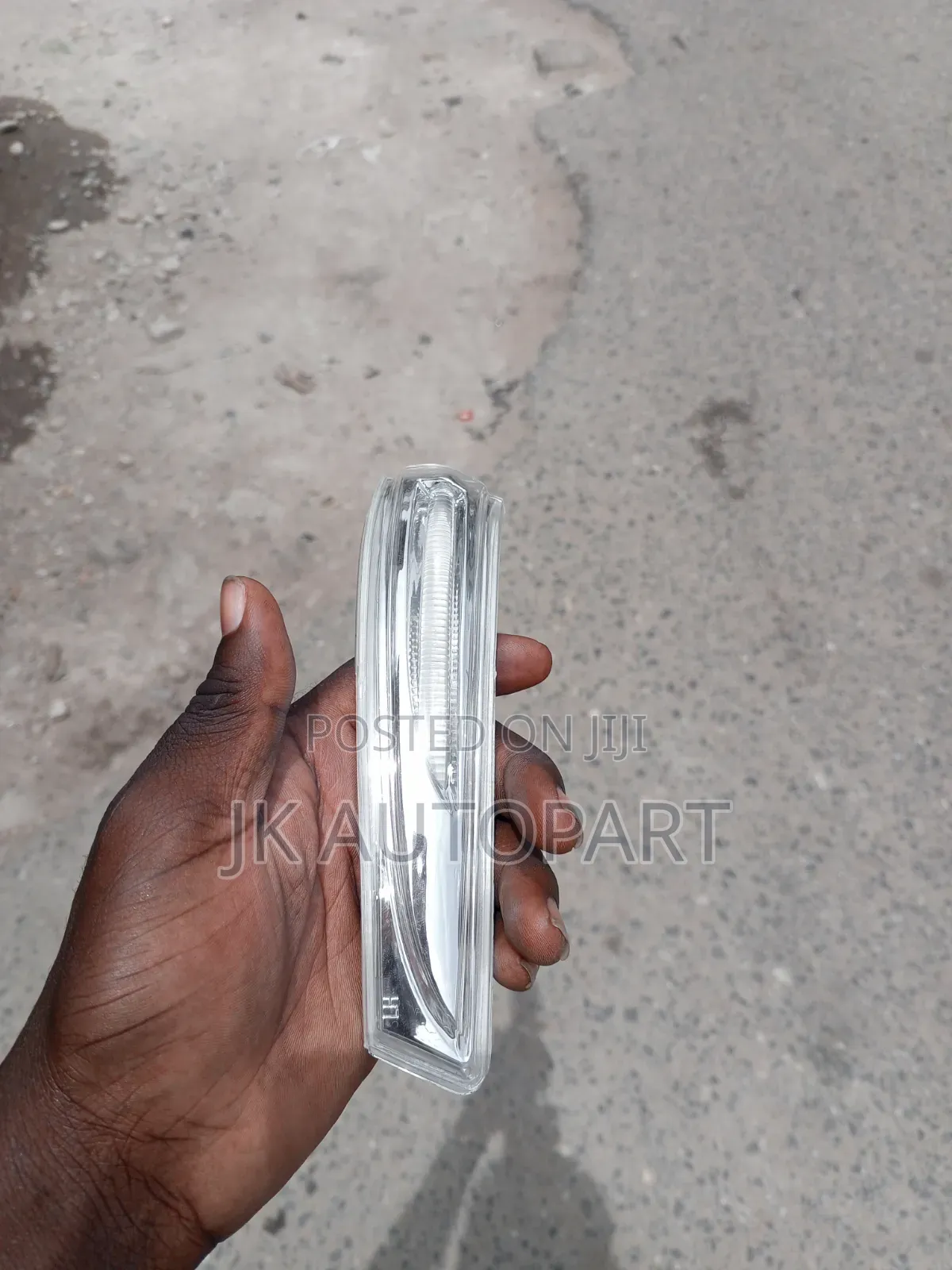 Mirror Light for All Cars Available