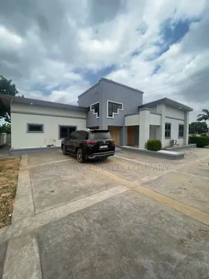 2bdrm Apartment in School Junction, Accra Metropolitan for rent