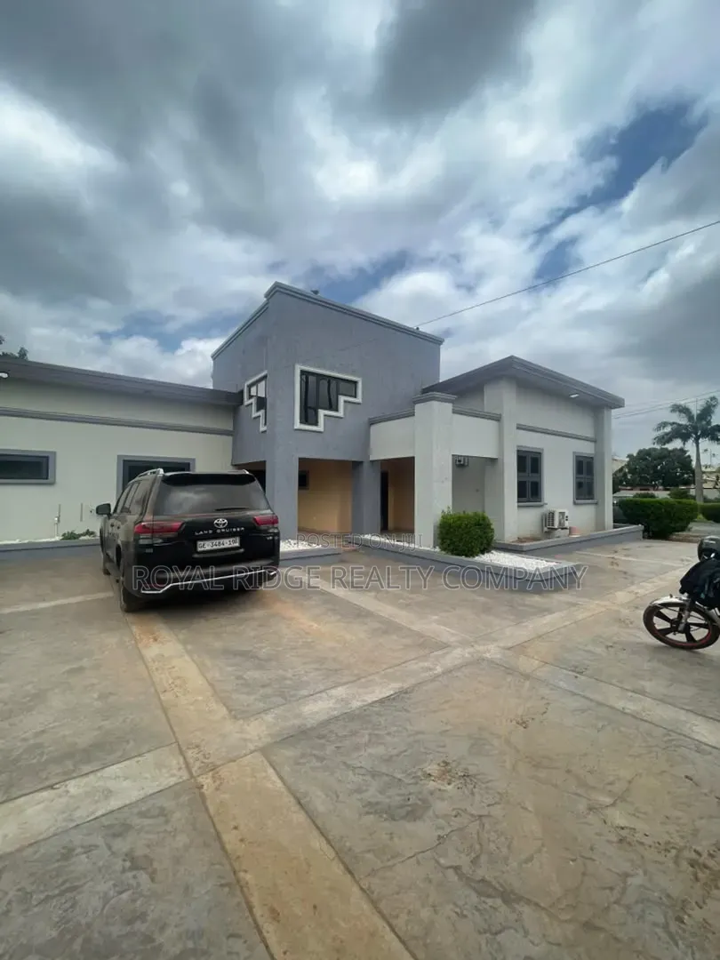 2bdrm Apartment in School Junction, Accra Metropolitan for rent