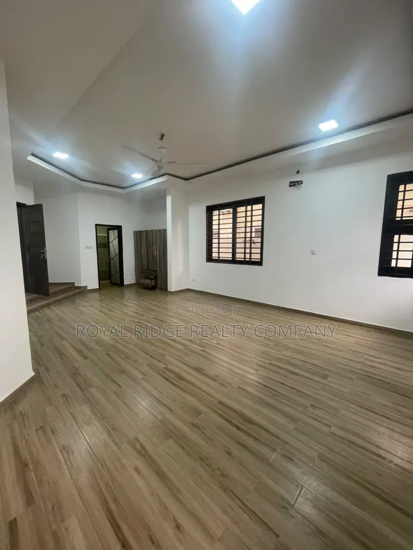 2bdrm Apartment in School Junction, Accra Metropolitan for rent