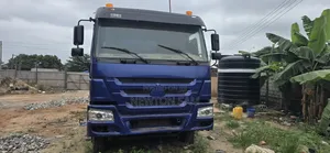 Car 2021 Blue