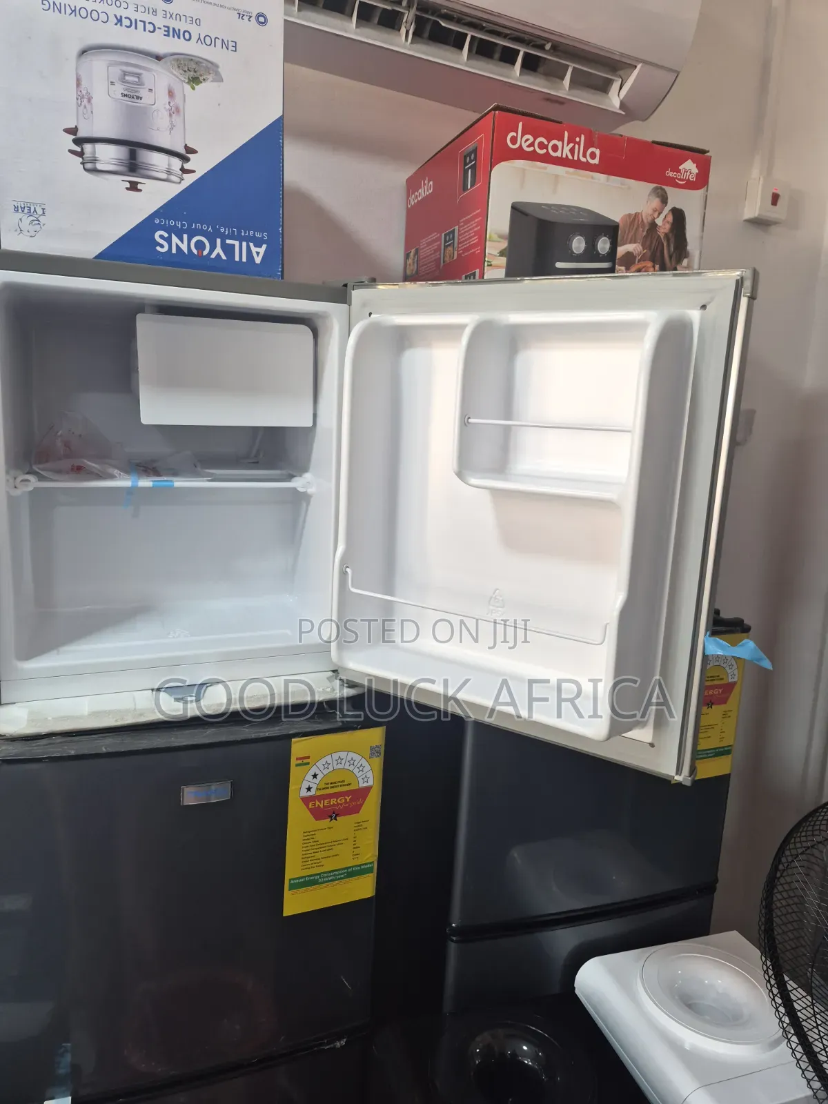 Pearl 72Liter Table Top/Bed Side Fridge