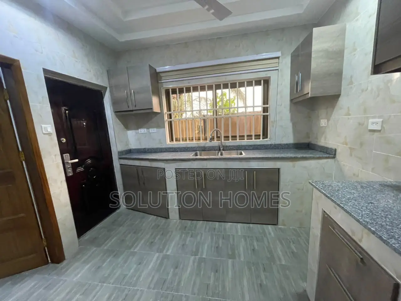 2bdrm House in Lartebiokorshie for rent