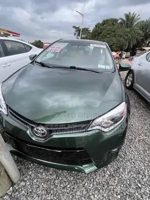 Toyota Corolla 2014 Green