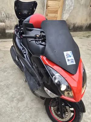 Yamaha Majesty 2015 Black