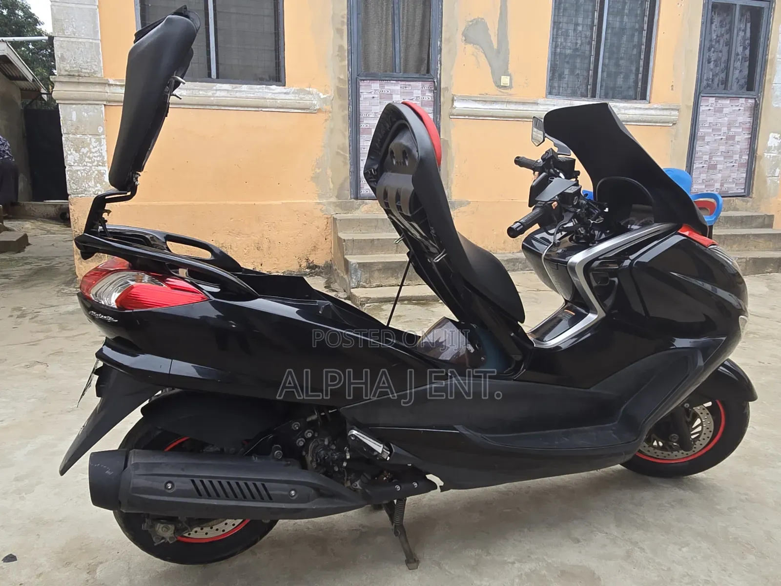Yamaha Majesty 2015 Black