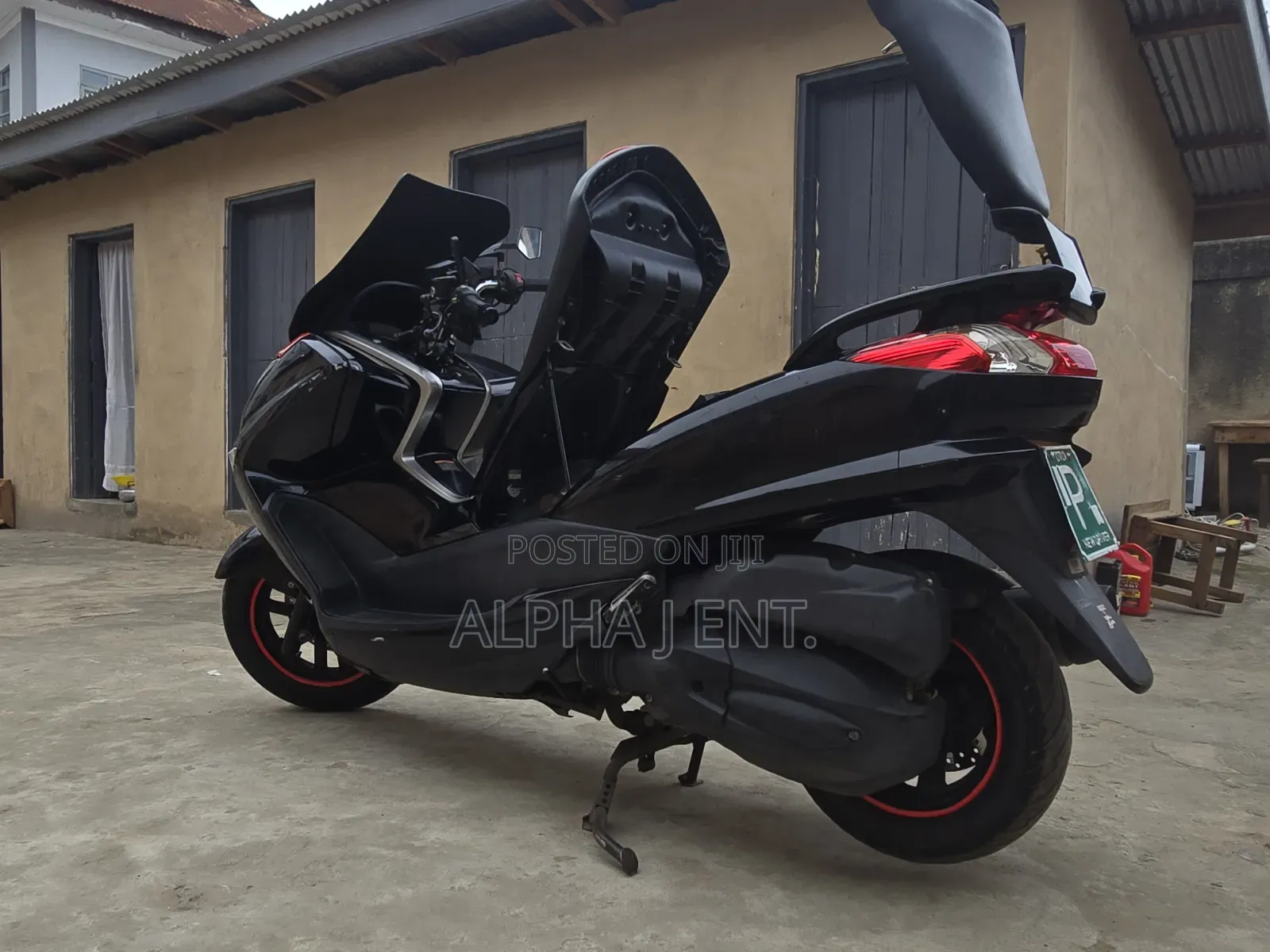 Yamaha Majesty 2015 Black