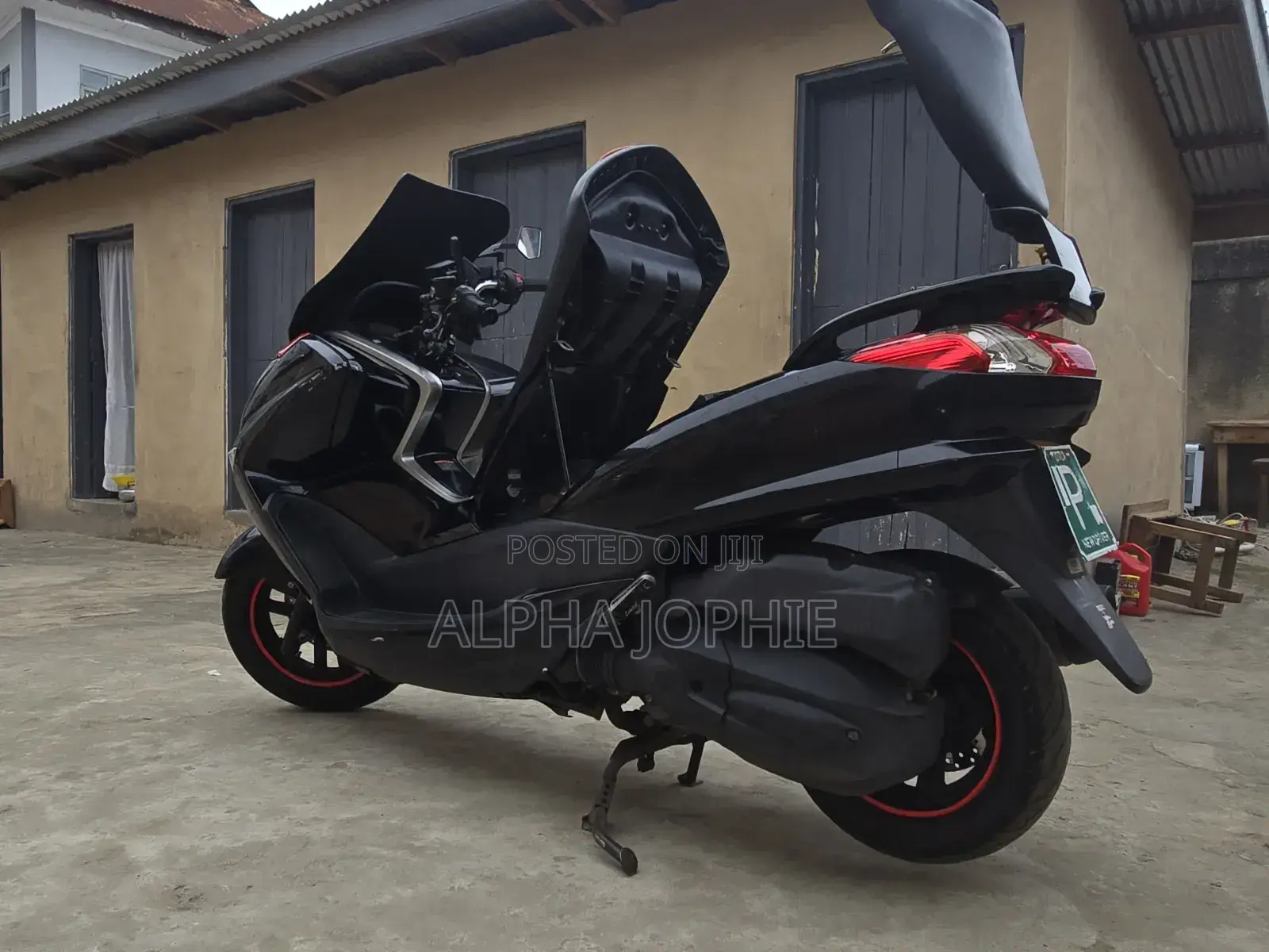 Yamaha Majesty 2015 Black