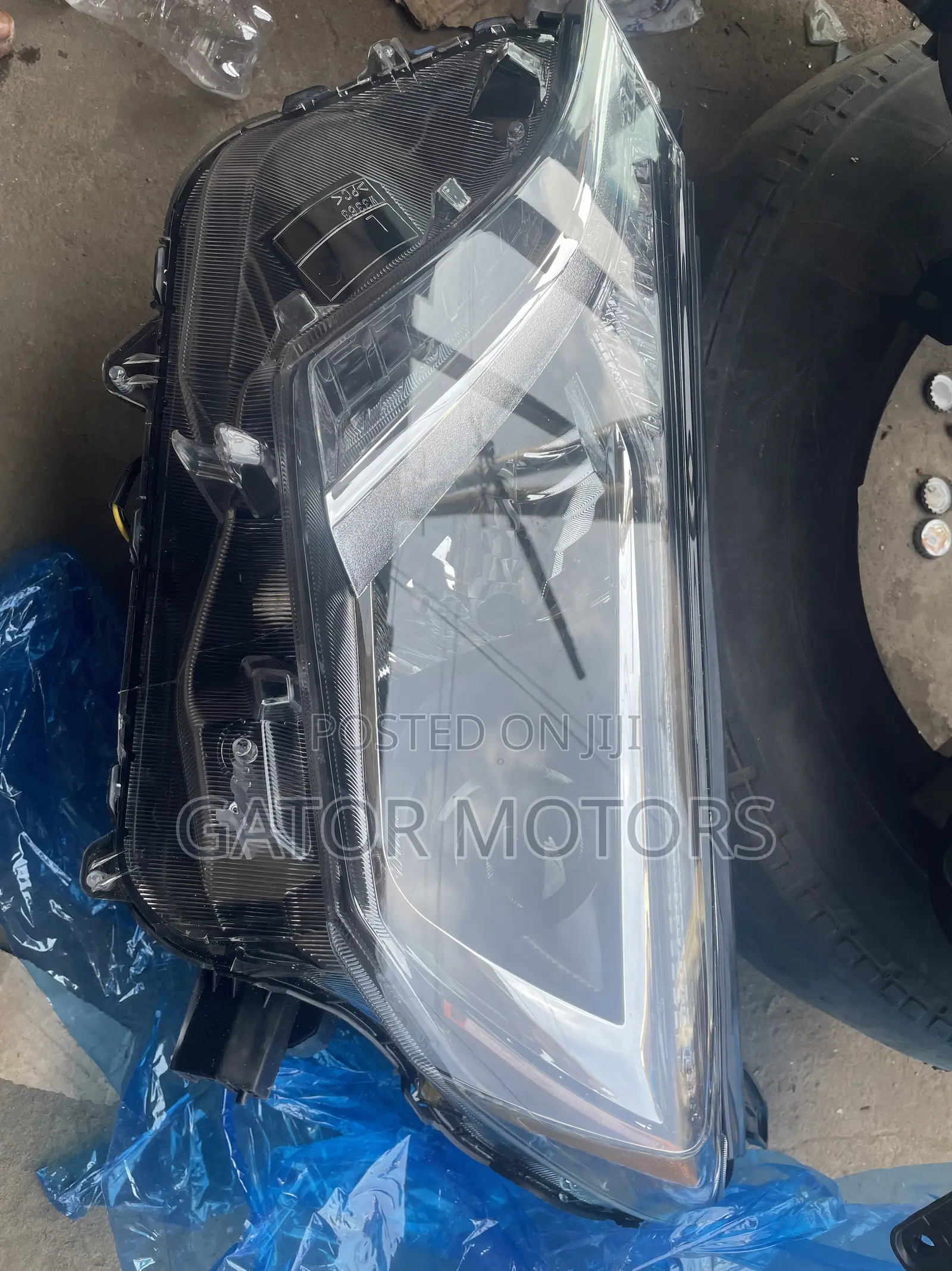 Rav4 2016 2017 2018 Headlight XLE LE Normal Without LED