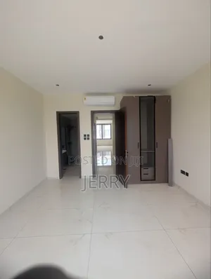 3bdrm Townhouse / Terrace in Sakumono for rent