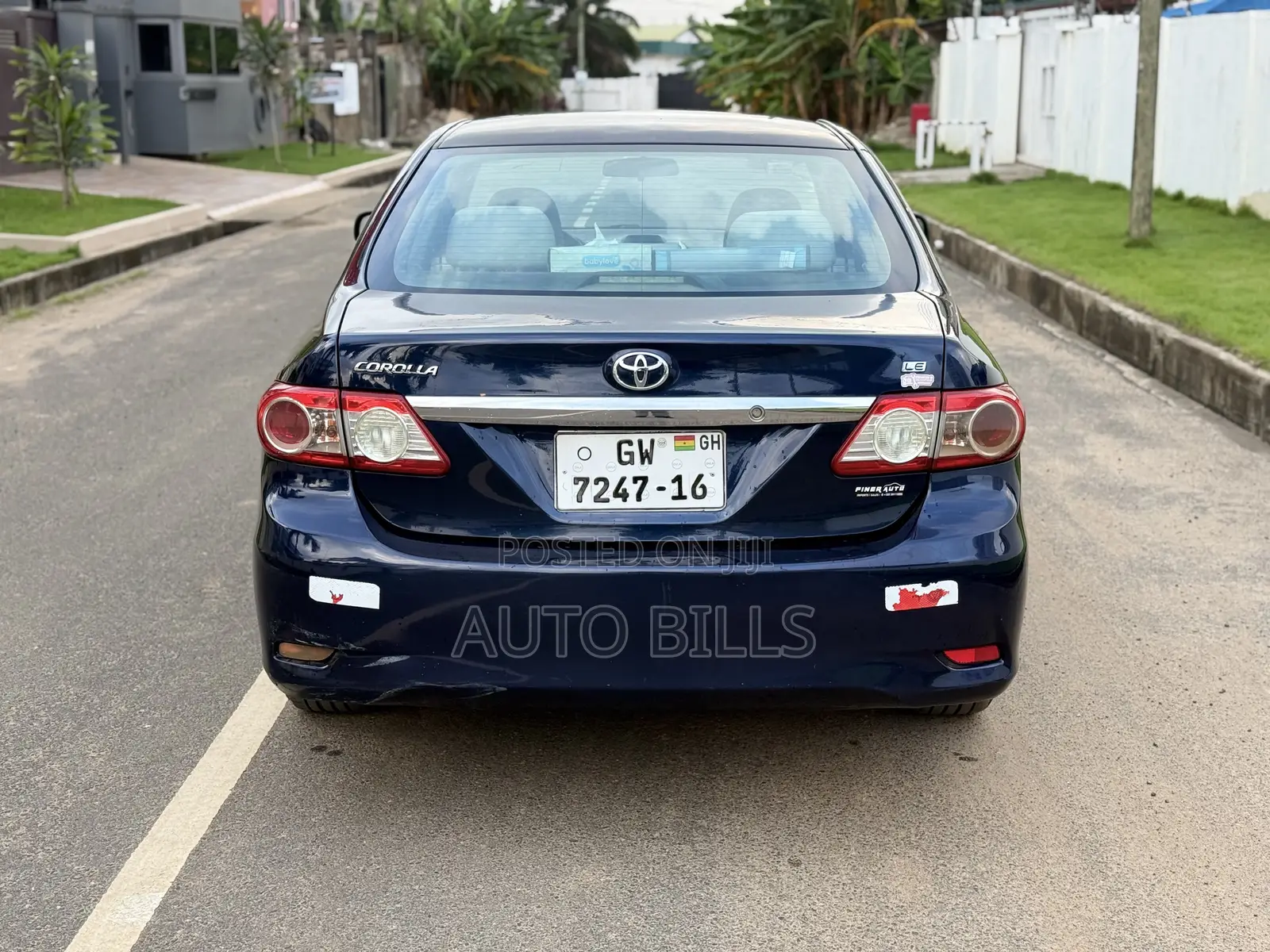 Toyota Corolla LE 4dr Sedan (1.8L 4cyl 4A) 2013 Blue