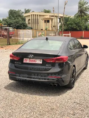 Hyundai Elantra 2017 Black