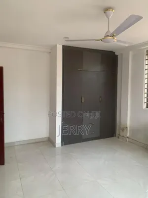 2bdrm Apartment in Baatsona Total for rent