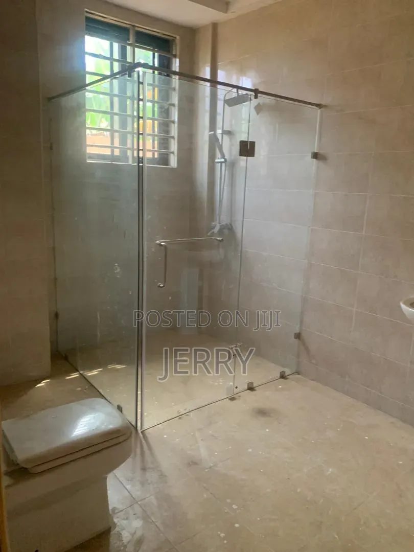 2bdrm Apartment in Baatsona Total for rent