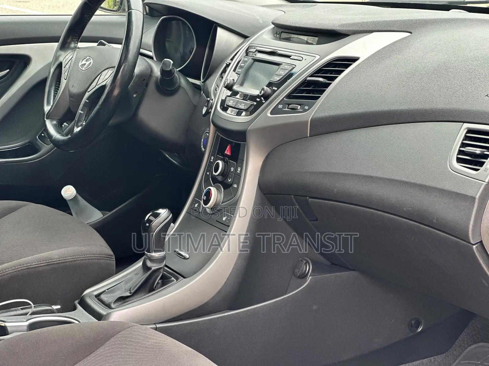 Hyundai Elantra Limited Sedan FWD (1.8L 4cyl 6A) 2016 Gray