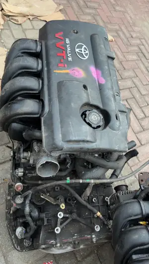 Toyota Corolla 1zz 03 - 08 Engine With GearBox 5 PINS (America)