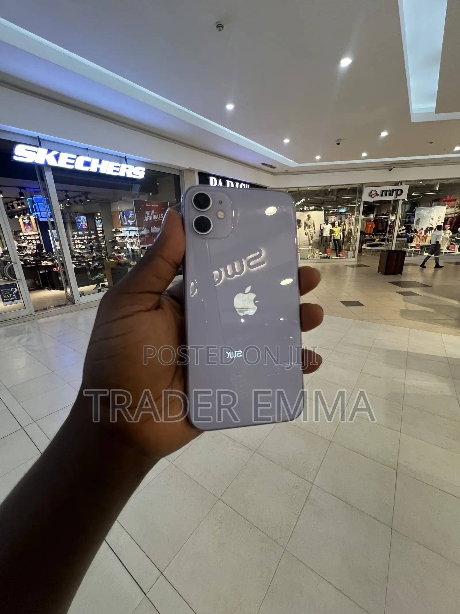 Apple iPhone 11 64 GB Purple