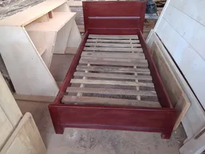 Sprayed Single Bed