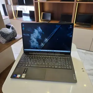 Laptop Lenovo IdeaPad 520S 12GB Intel Core i7 SSD 512GB